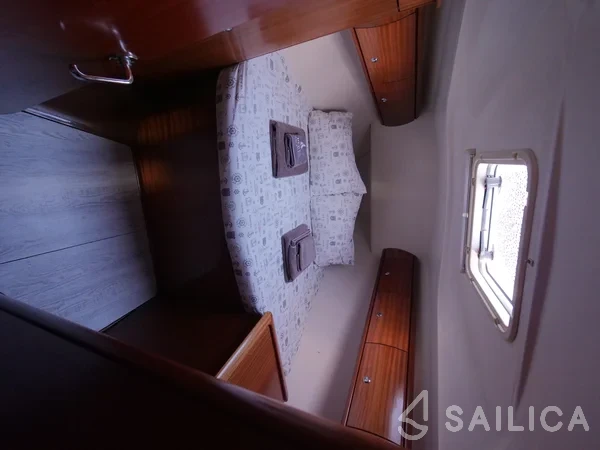 Bavaria 44 - Yacht Charter Sailica