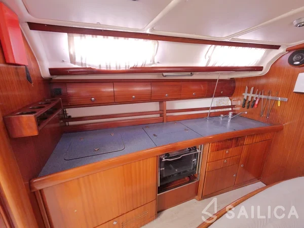 Bavaria 44 - Yacht Charter Sailica