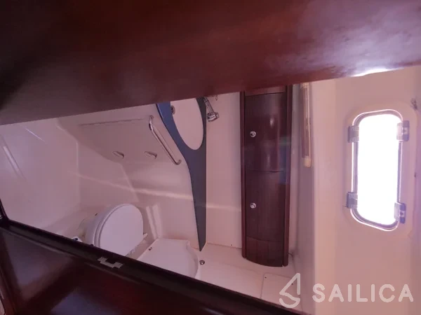 Bavaria 44 - Yacht Charter Sailica