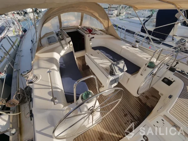 Bavaria 44 - Yacht Charter Sailica