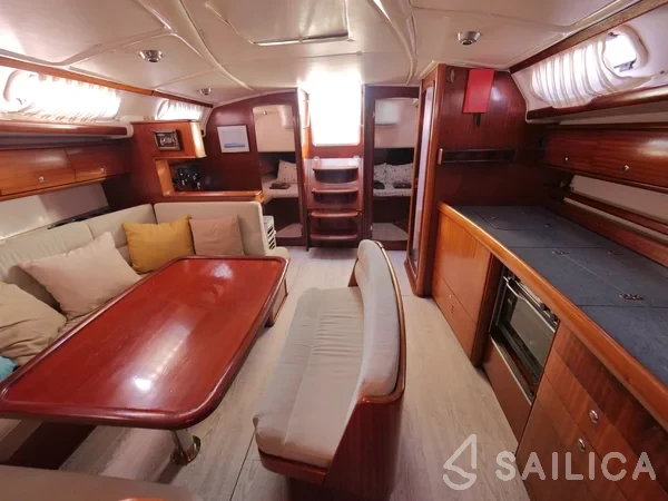 Bavaria 44 - Yacht Charter Sailica
