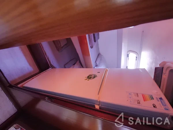 Bavaria 44 - Yacht Charter Sailica