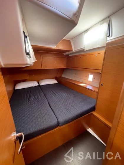 Dufour 470 - Yacht Charter Sailica