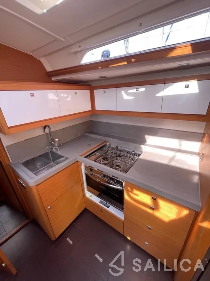 Dufour 470 - Yacht Charter Sailica