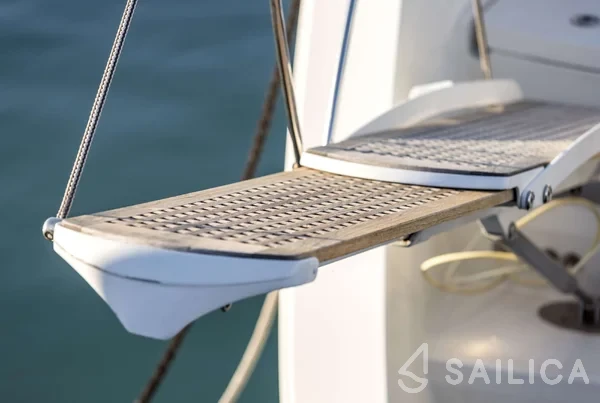 Lagoon 450 - Yacht Charter Sailica