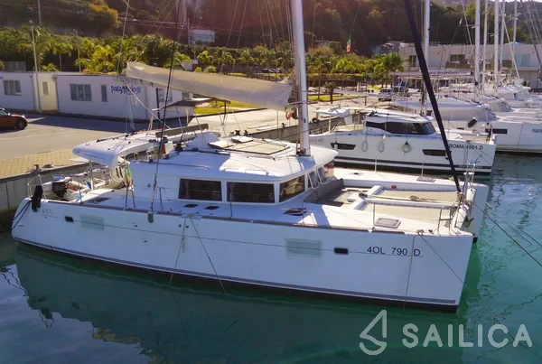Lagoon 450 - Yacht Charter Sailica
