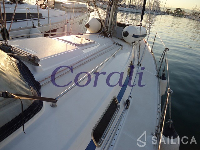 Bavaria 37 - Yacht Charter Sailica