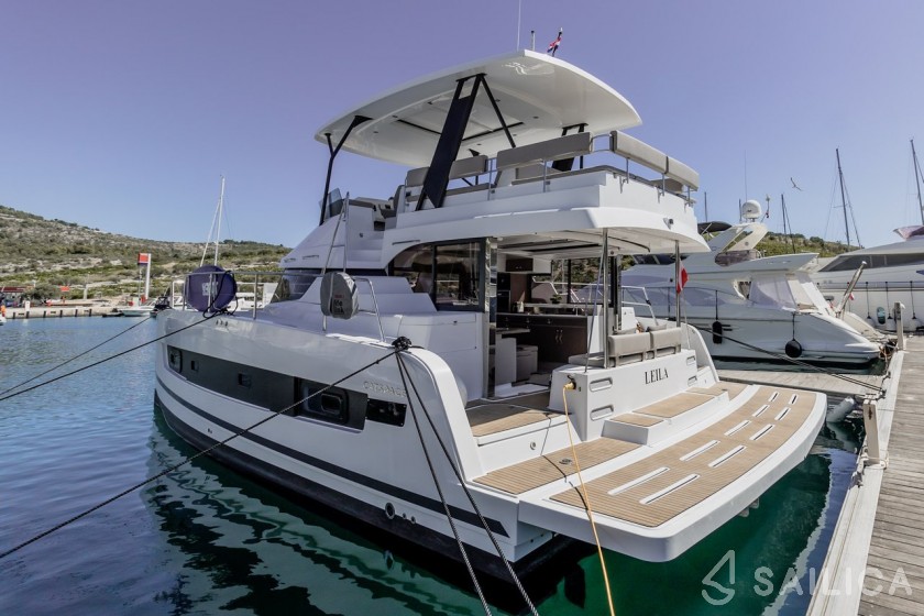 Bali Catspace MY - Yacht Charter Sailica