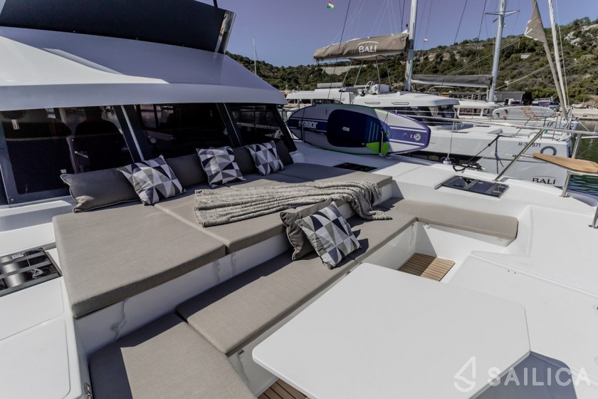 Bali Catspace MY - Yacht Charter Sailica