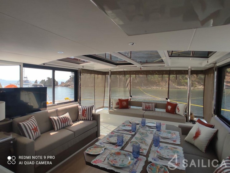 Bali 4.6 - 4 + 1 cab. - Yacht Charter Sailica