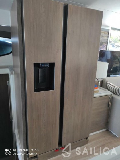 Bali 4.6 - 4 + 1 cab. - Yacht Charter Sailica