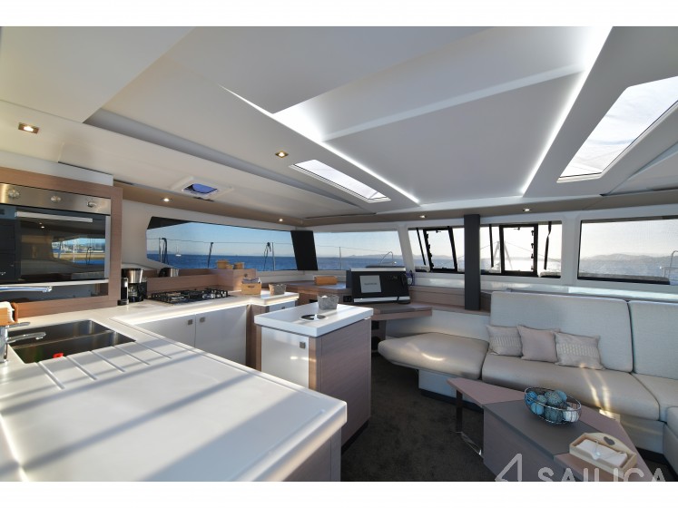 Saona 47 - Yacht Charter Sailica