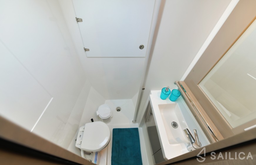 Saona 47 - Yacht Charter Sailica