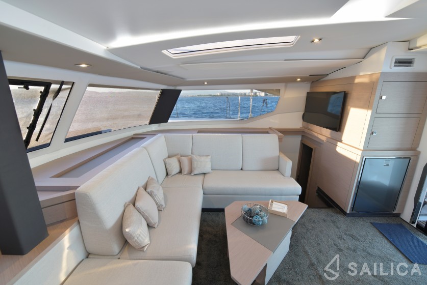 Saona 47 - Yacht Charter Sailica