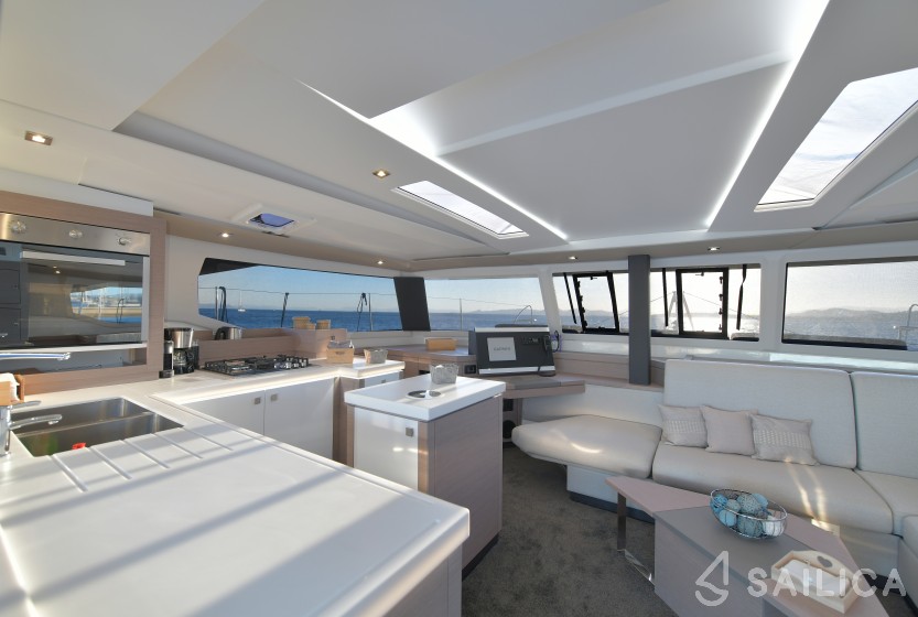 Saona 47 - Yacht Charter Sailica