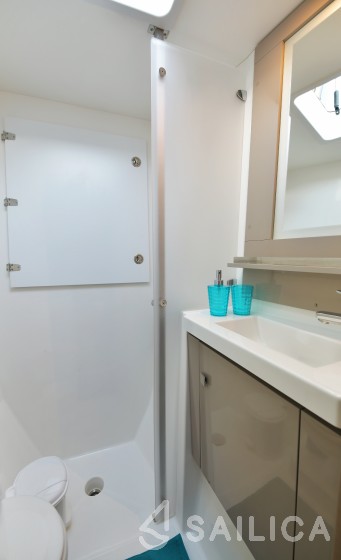 Saona 47 - Yacht Charter Sailica