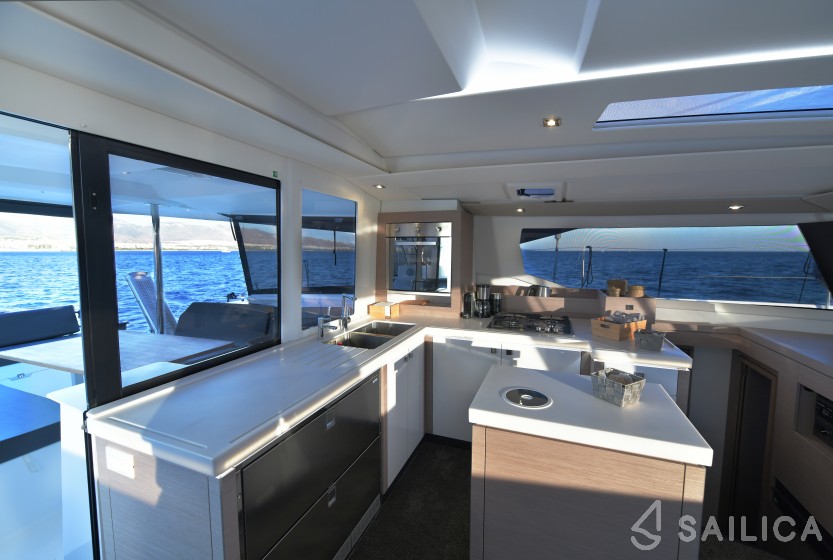 Saona 47 - Yacht Charter Sailica