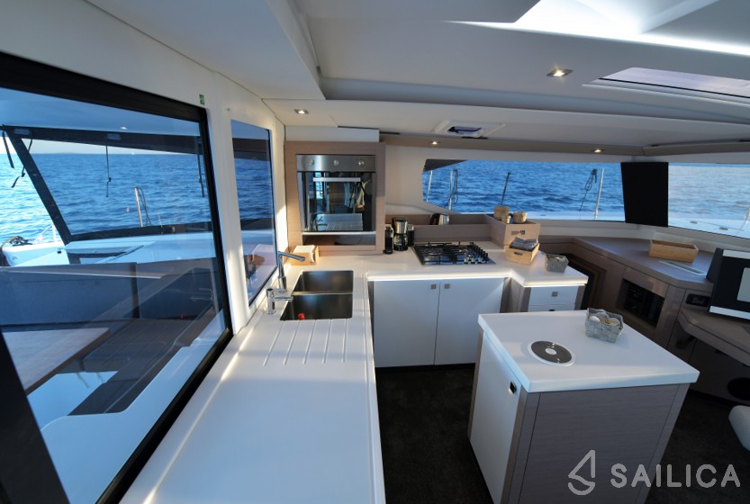 Saona 47 - Yacht Charter Sailica