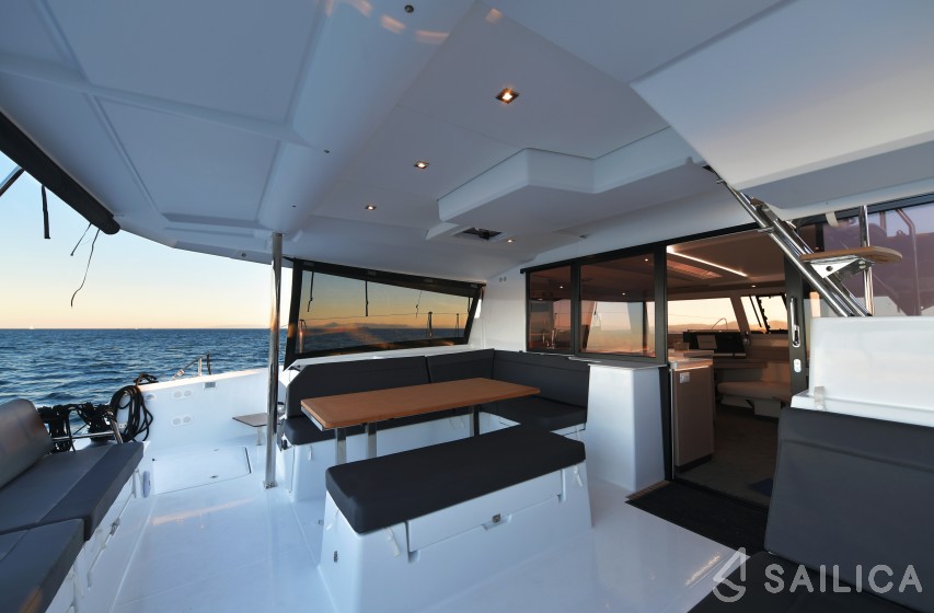 Saona 47 - Yacht Charter Sailica