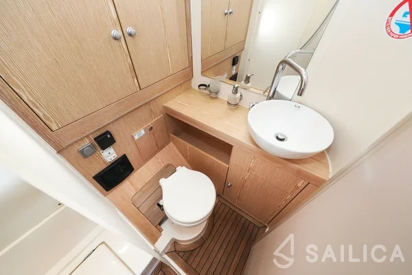 Hanse 575 - Yacht Charter Sailica