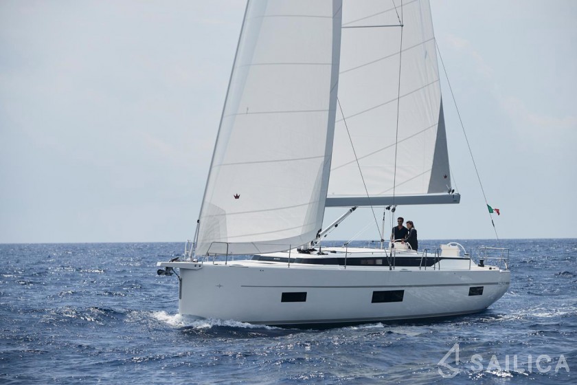 Bavaria C50 - Yacht Charter Sailica
