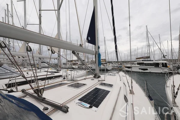 Gib Sea 51 - Yacht Charter Sailica