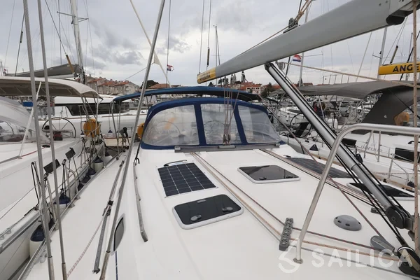 Gib Sea 51 - Yacht Charter Sailica