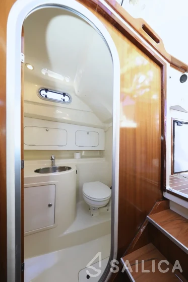 Vektor 950 - Yacht Charter Sailica