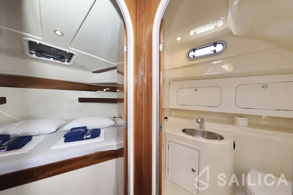 Vektor 950 - Yacht Charter Sailica