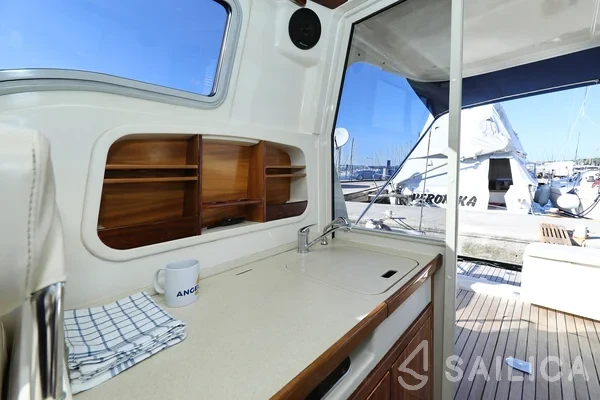 Vektor 950 - Yacht Charter Sailica