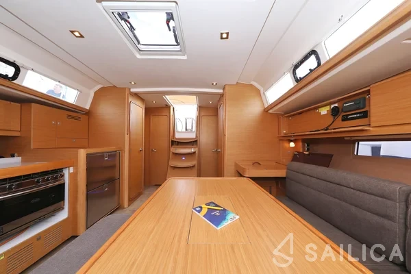 Dufour 460 GL - Yacht Charter Sailica