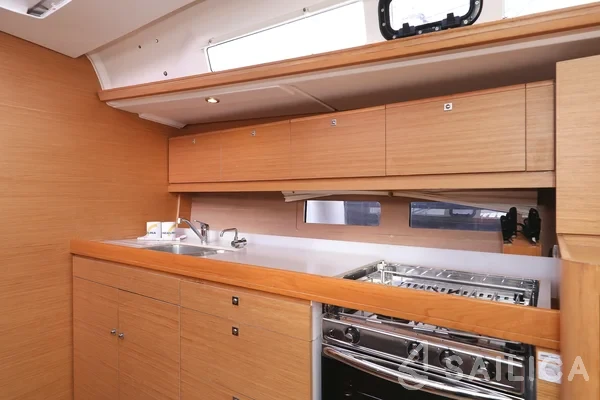 Dufour 460 GL - Yacht Charter Sailica