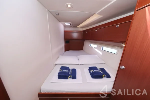 Hanse 575 - Yacht Charter Sailica