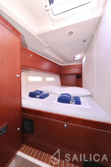 Hanse 575 - Yacht Charter Sailica