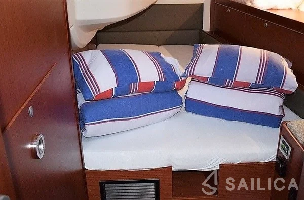 Hanse 575 - Yacht Charter Sailica