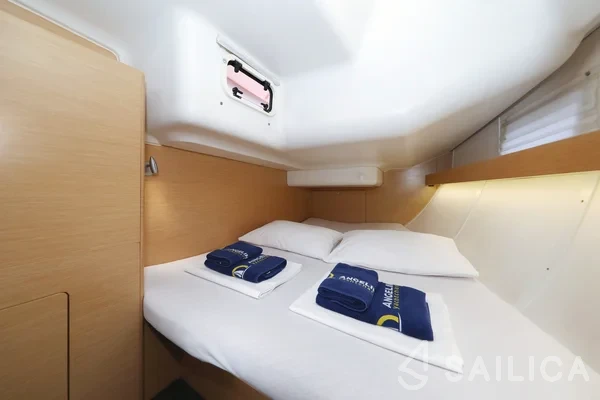 Elan 444 Impression - Yacht Charter Sailica