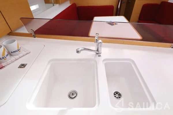 Elan 444 Impression - Yacht Charter Sailica