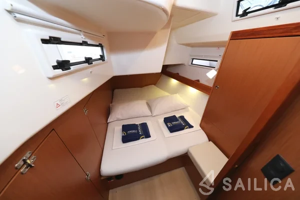 Bavaria 50 Cruiser - Yacht Charter Sailica