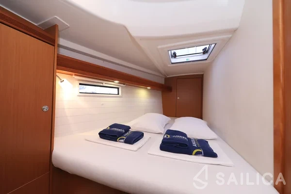 Bavaria 50 Cruiser - Yacht Charter Sailica