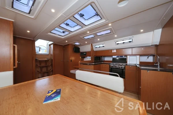 Bavaria 50 Cruiser - Yacht Charter Sailica