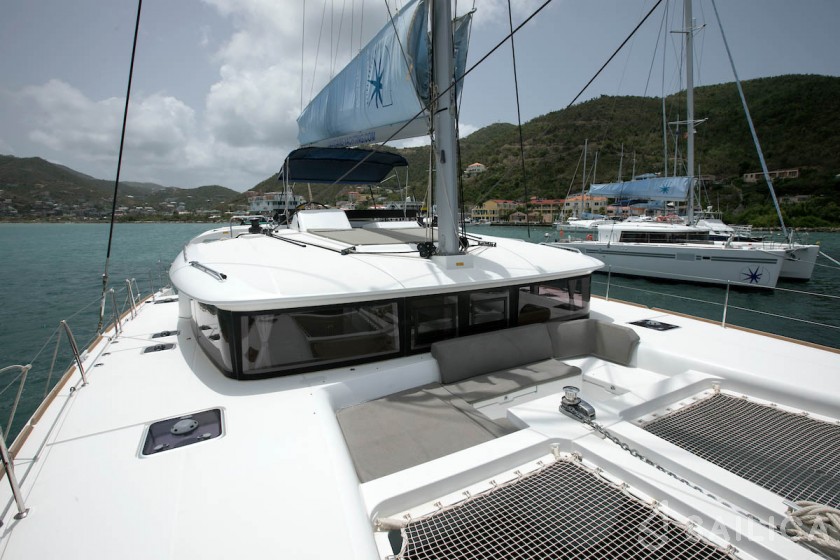 Lagoon 450  Flybridge - Yacht Charter Sailica