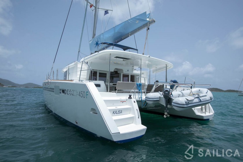 Lagoon 450  Flybridge - Yacht Charter Sailica