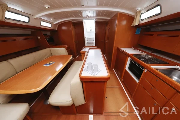 Cyclades 50.5 - Yacht Charter Sailica