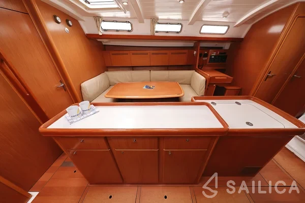 Cyclades 50.5 - Yacht Charter Sailica