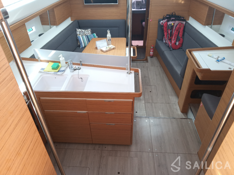 Elan 45 Impression - Yacht Charter Sailica