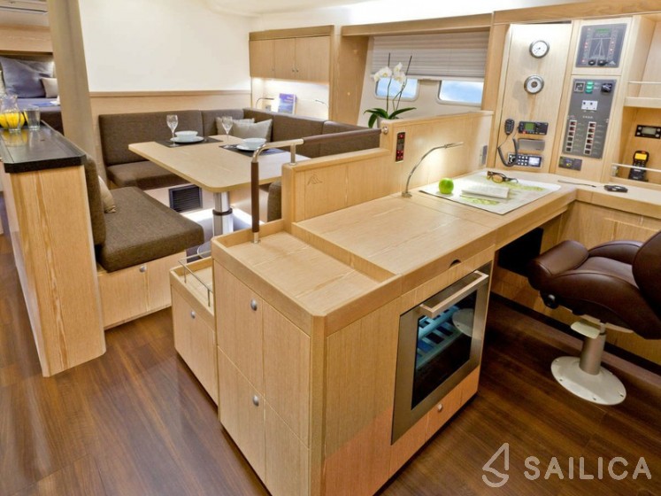 Hanse 575 - Yacht Charter Sailica