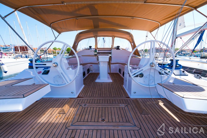 Elan 50 Impression - Yacht Charter Sailica