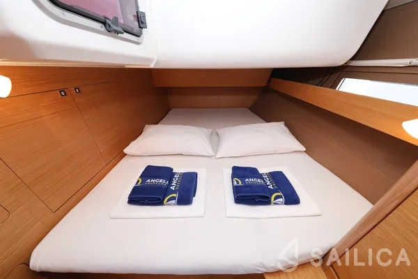 Dufour 460 GL - Yacht Charter Sailica