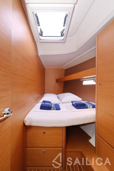Dufour 460 GL - Yacht Charter Sailica