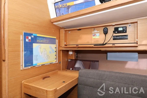 Dufour 460 GL - Yacht Charter Sailica